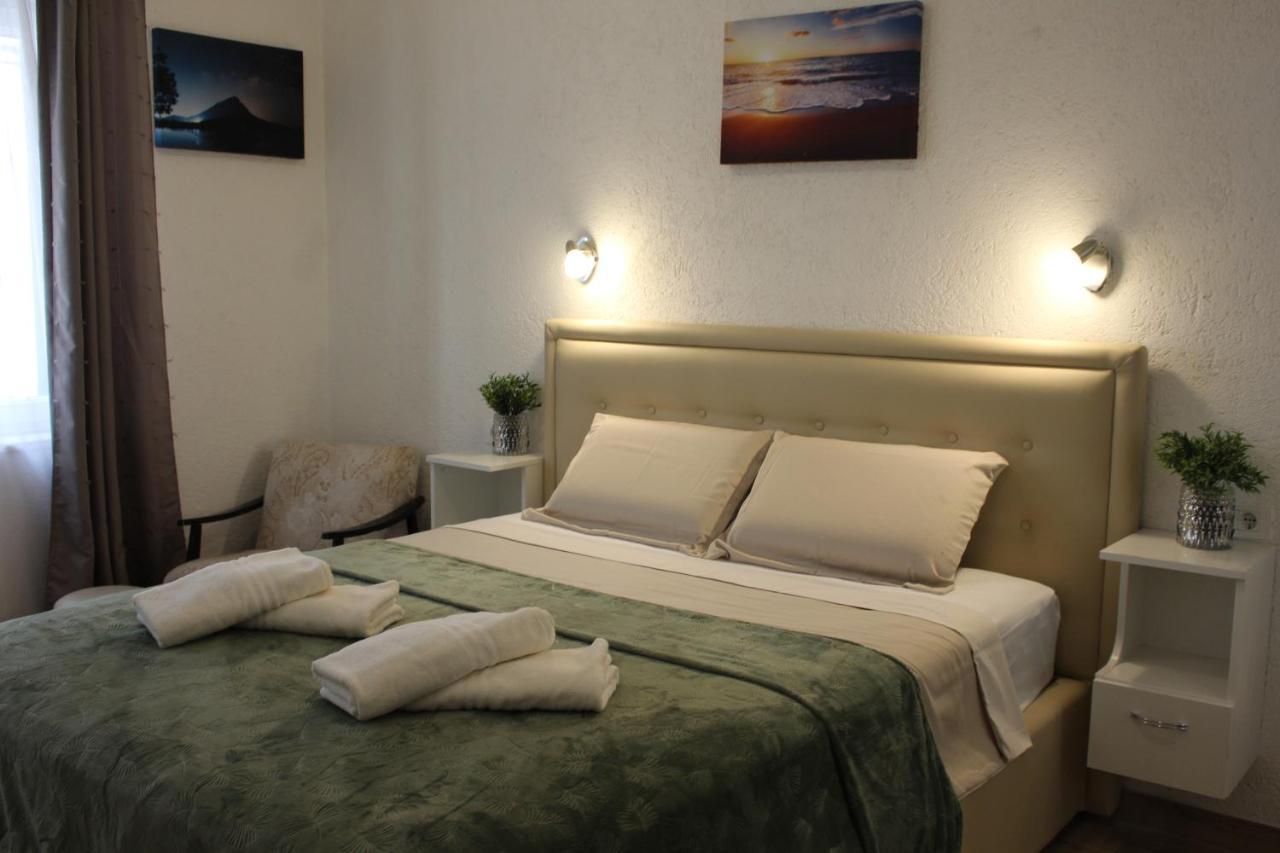 Marina - Center Apartman *